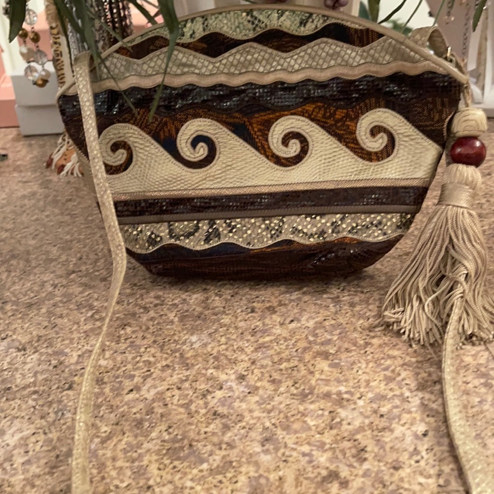 Sharif crossbody handbag.